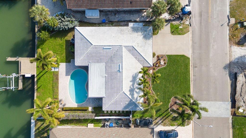 3807 48TH AVE S, ST PETERSBURG, FL — photo 47