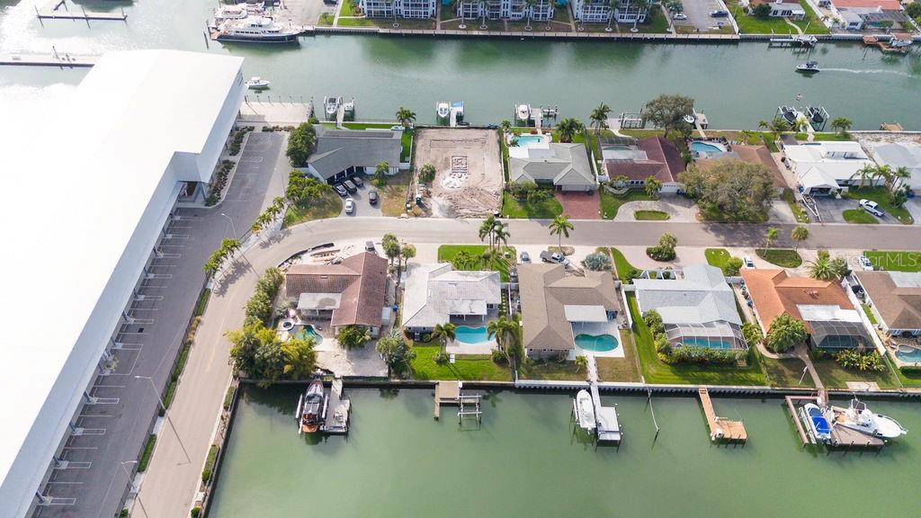 3807 48TH AVE S, ST PETERSBURG, FL — photo 48