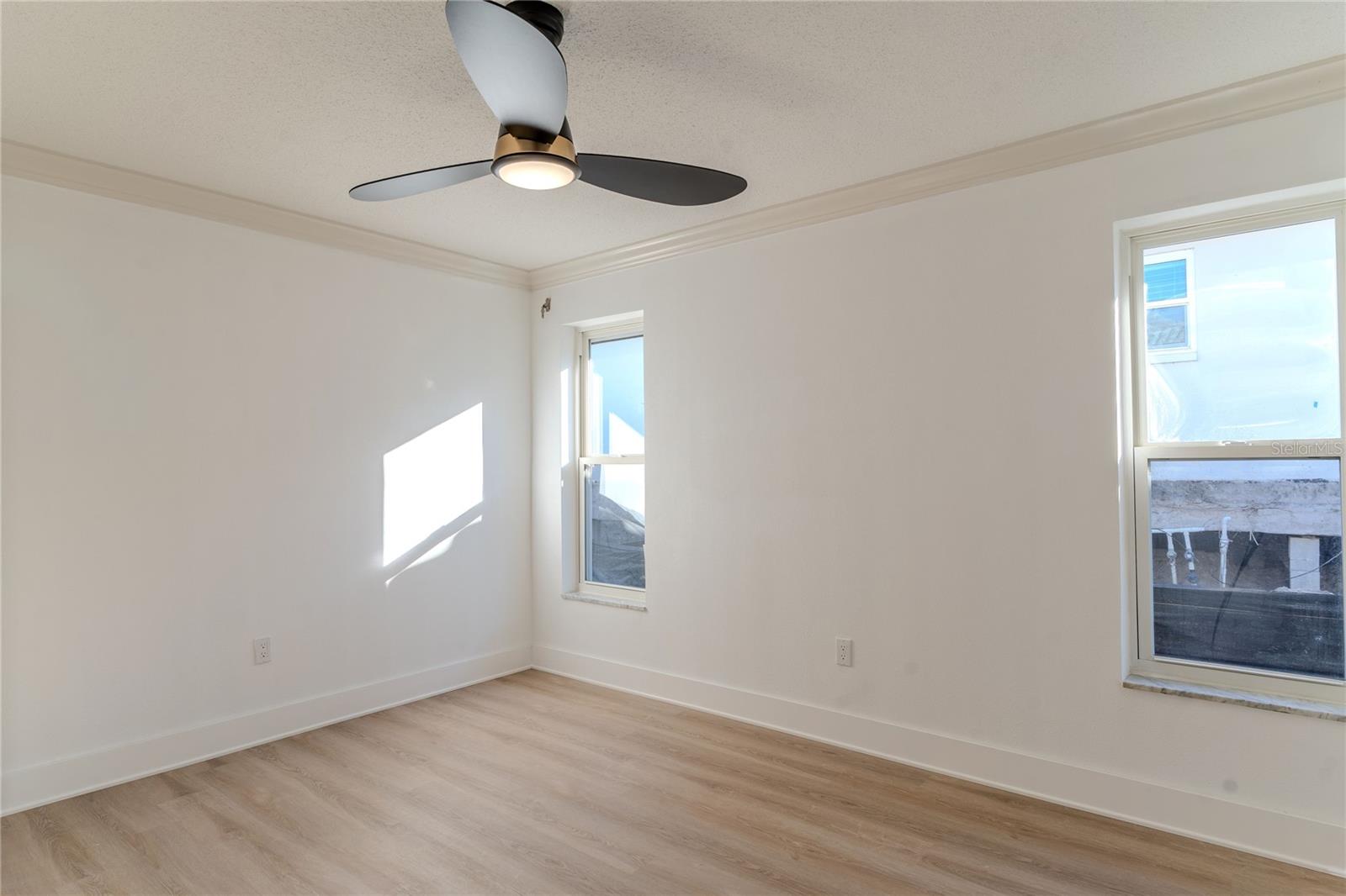3807 48TH AVE S, ST PETERSBURG, FL — photo 30