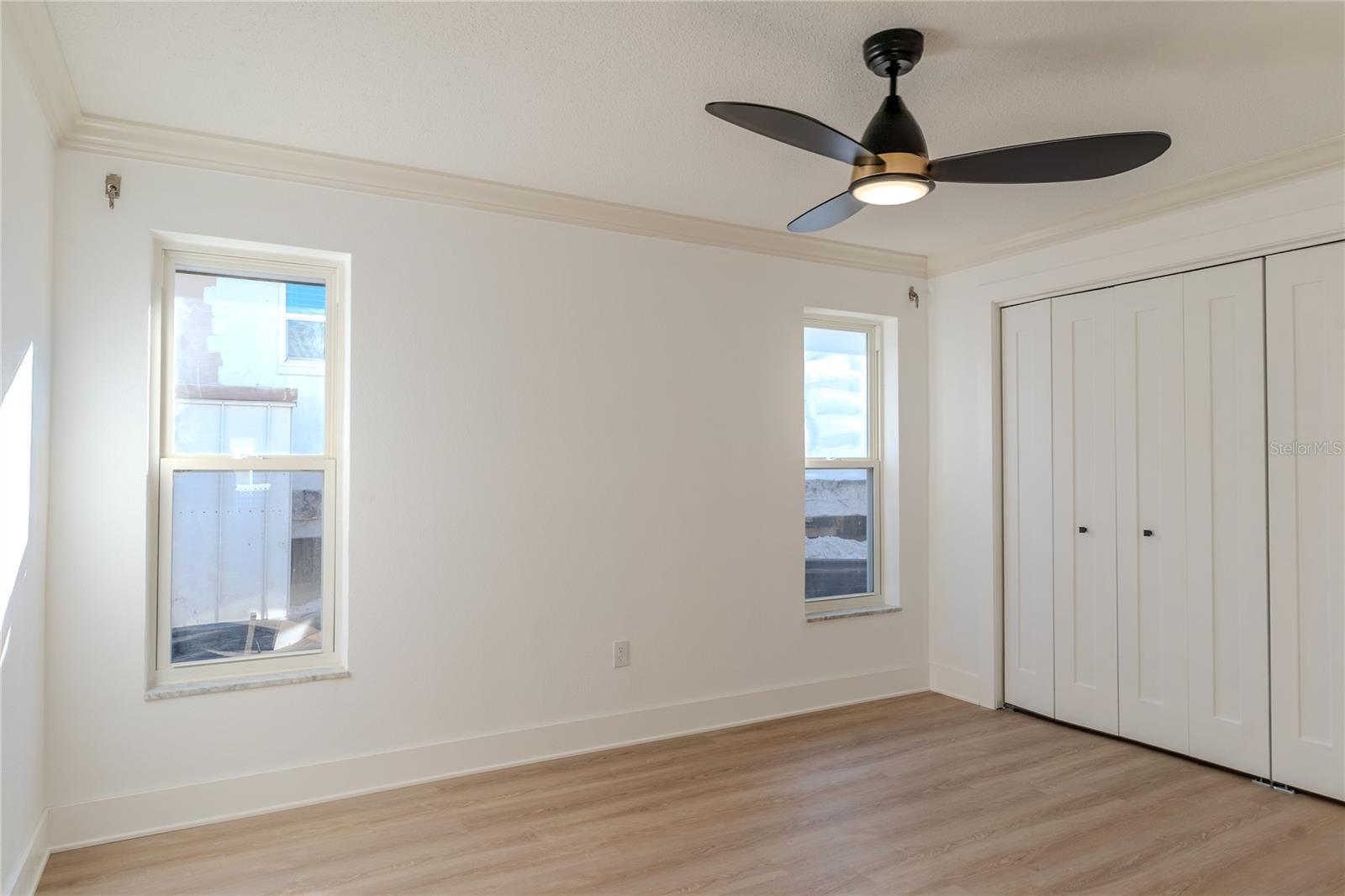 3807 48TH AVE S, ST PETERSBURG, FL — photo 32