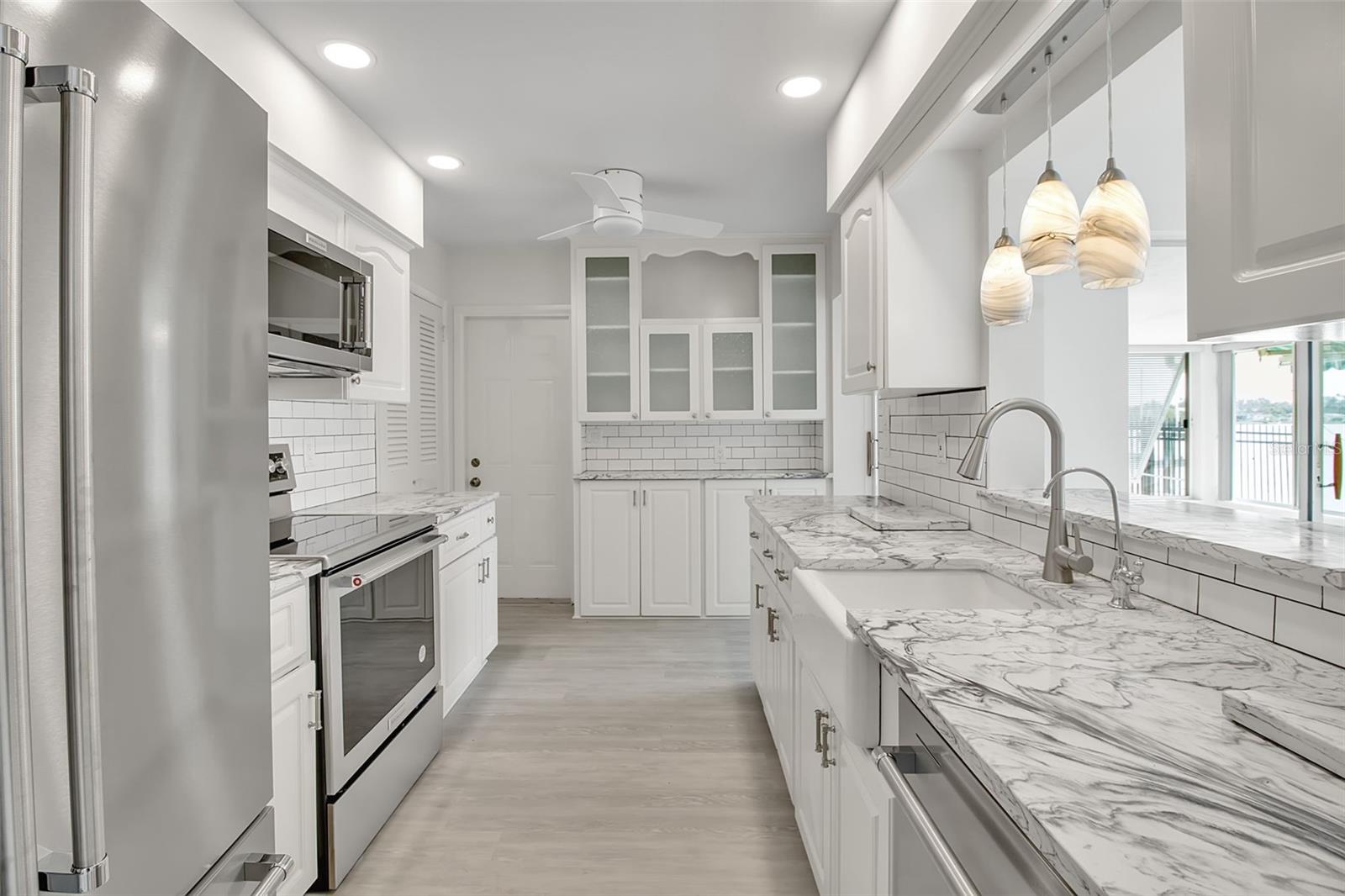 922 CASEY COVE DR, NOKOMIS, FL — photo 10