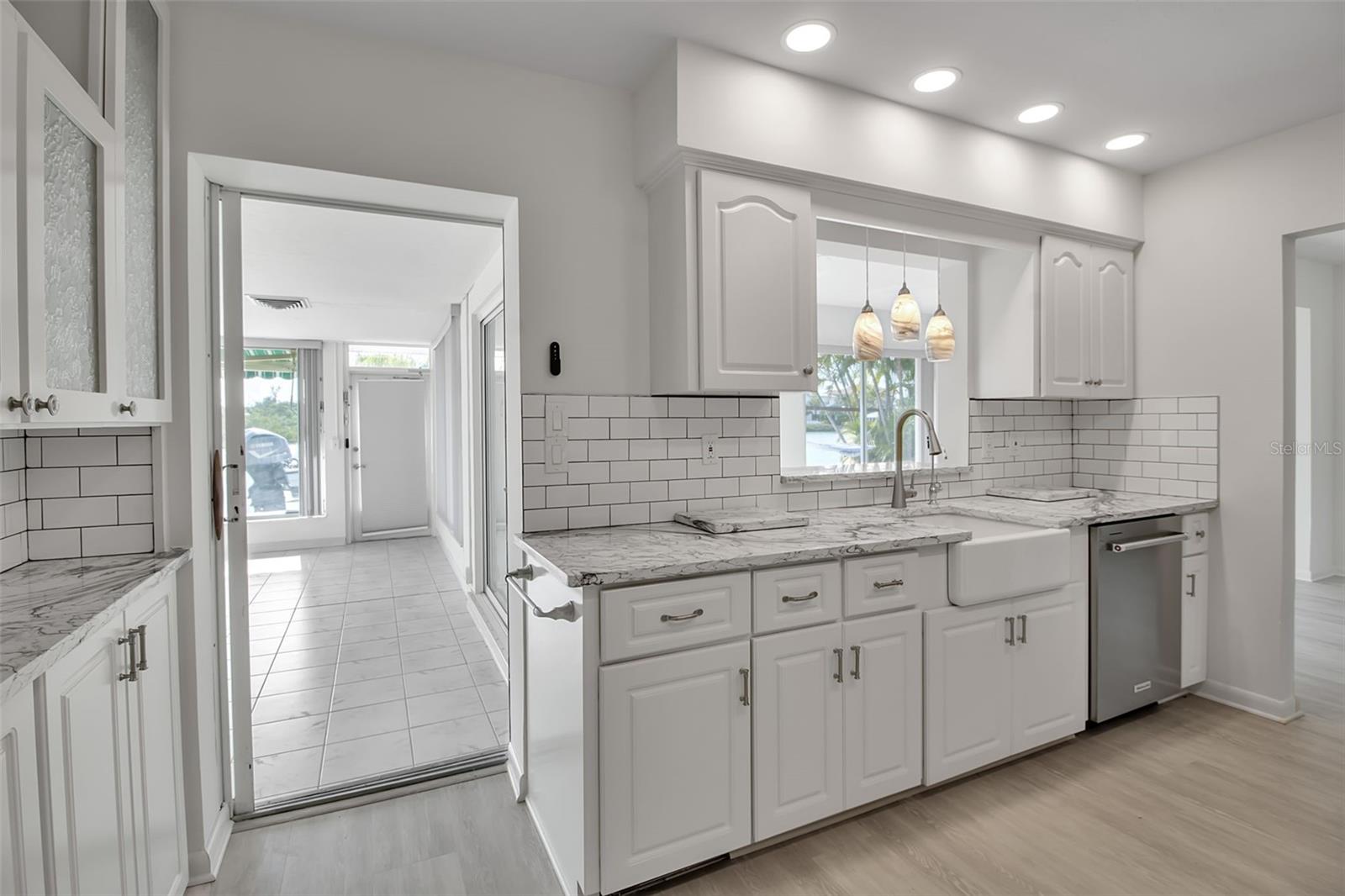 922 CASEY COVE DR, NOKOMIS, FL — photo 9