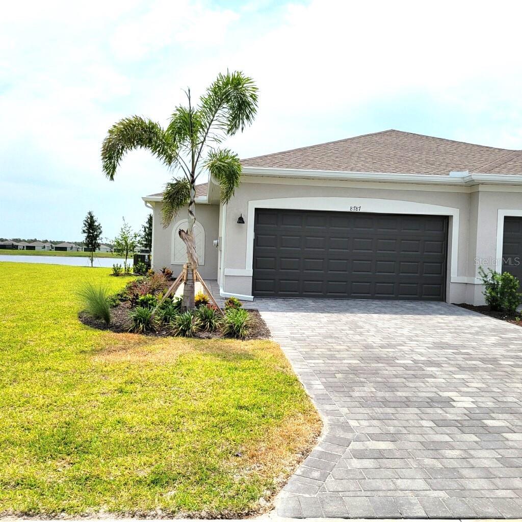 8787 SAINT KITTS CIR, ENGLEWOOD, FL — photo 2