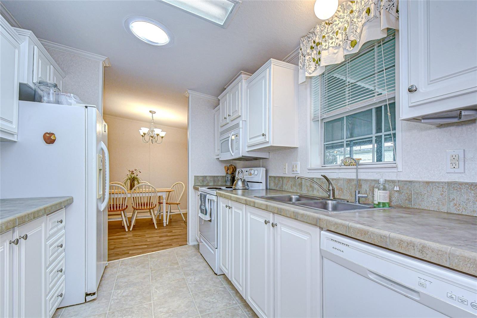 3337 DAWNS DELL, ZEPHYRHILLS, FL — photo 22