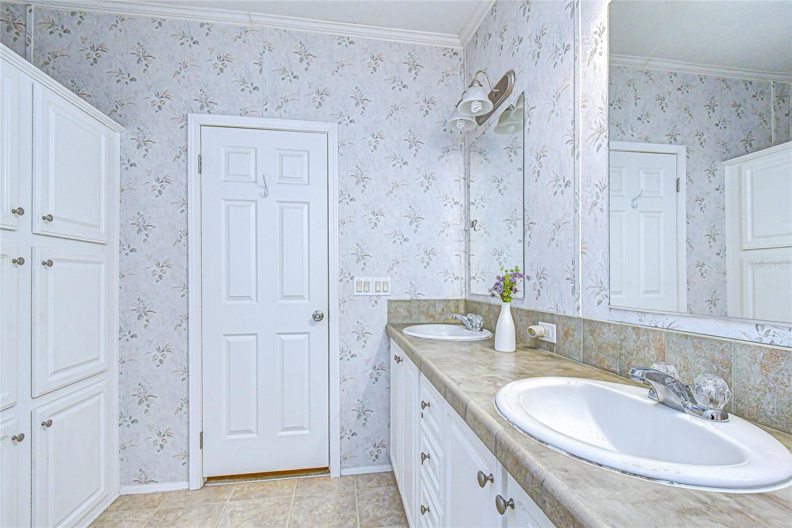 3337 DAWNS DELL, ZEPHYRHILLS, FL — photo 49