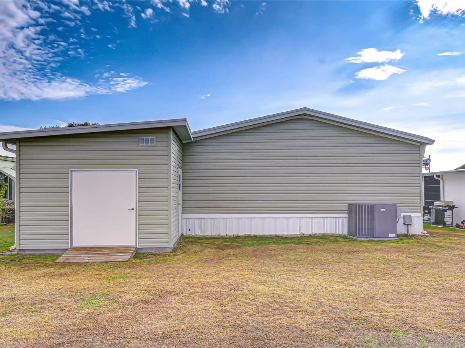 3337 DAWNS DELL, ZEPHYRHILLS, FL — photo 103