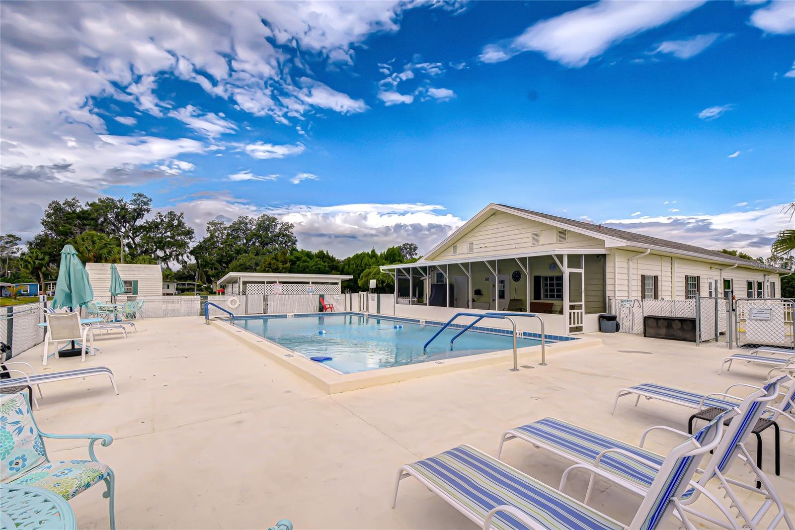 3337 DAWNS DELL, ZEPHYRHILLS, FL — photo 124