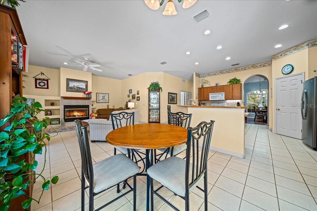 16731 SE 181ST TER, WEIRSDALE, FL — photo 14