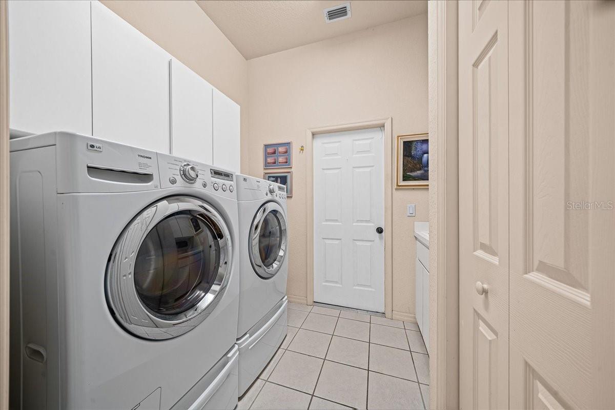 16731 SE 181ST TER, WEIRSDALE, FL — photo 29