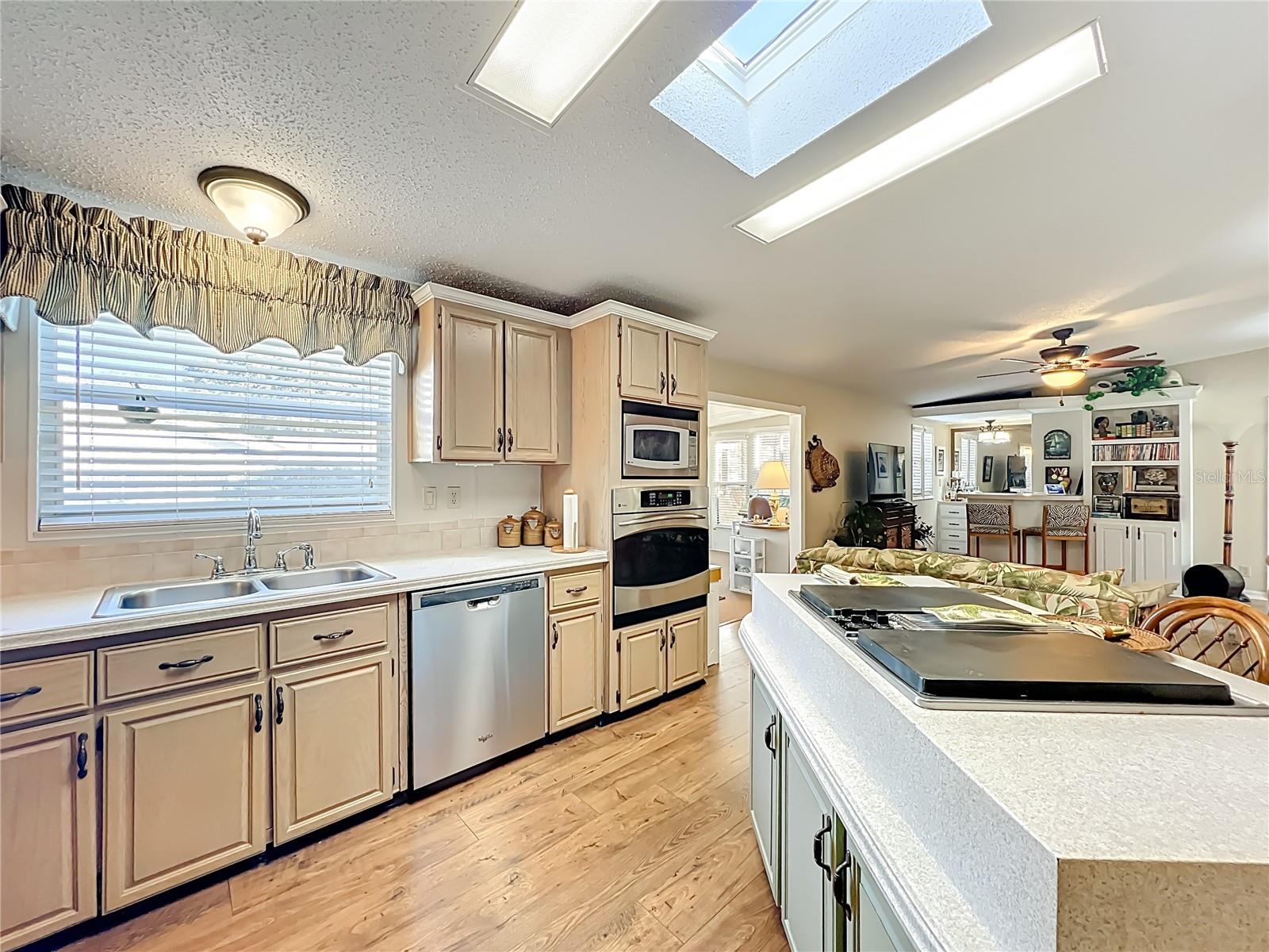 5034 EL DESTINO DR, LEESBURG, FL — photo 37