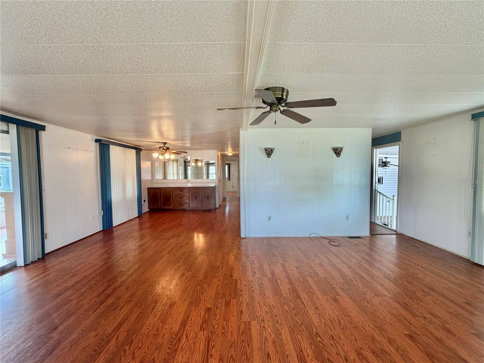 104 DOGWOOD TRL, LEESBURG, FL — photo 19