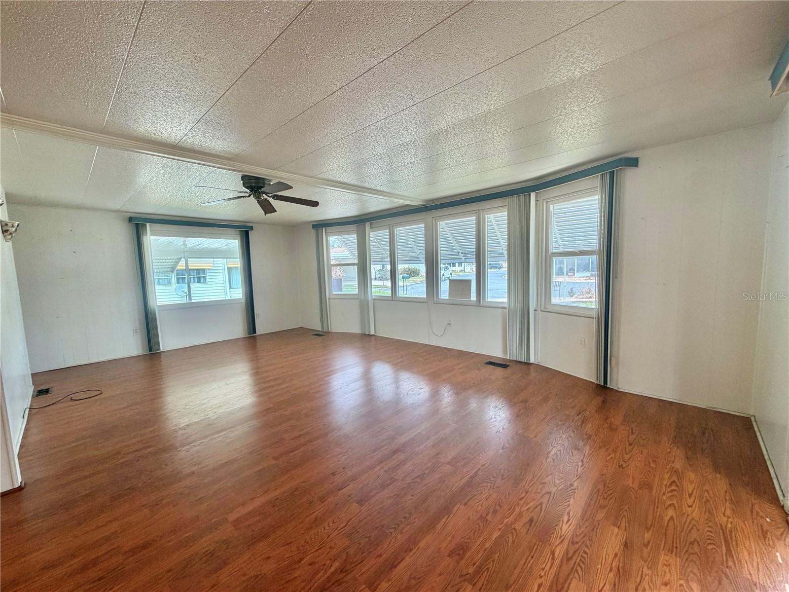 104 DOGWOOD TRL, LEESBURG, FL — photo 21