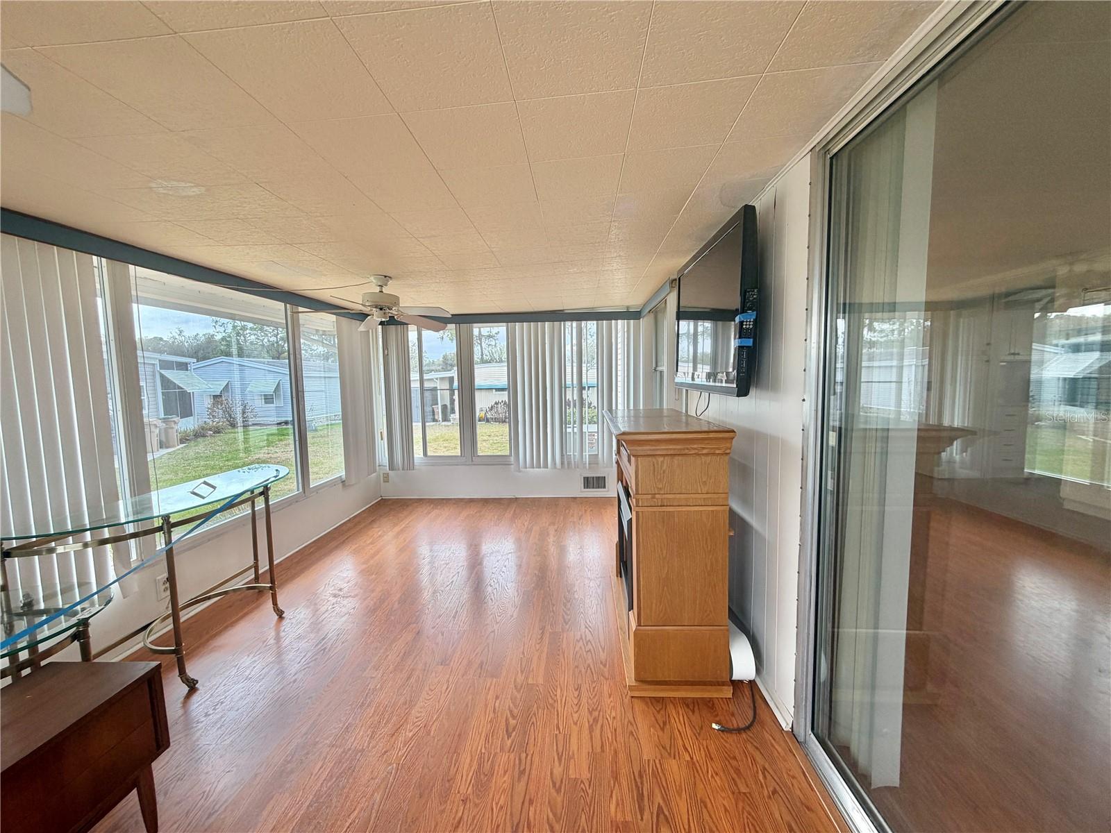 104 DOGWOOD TRL, LEESBURG, FL — photo 37