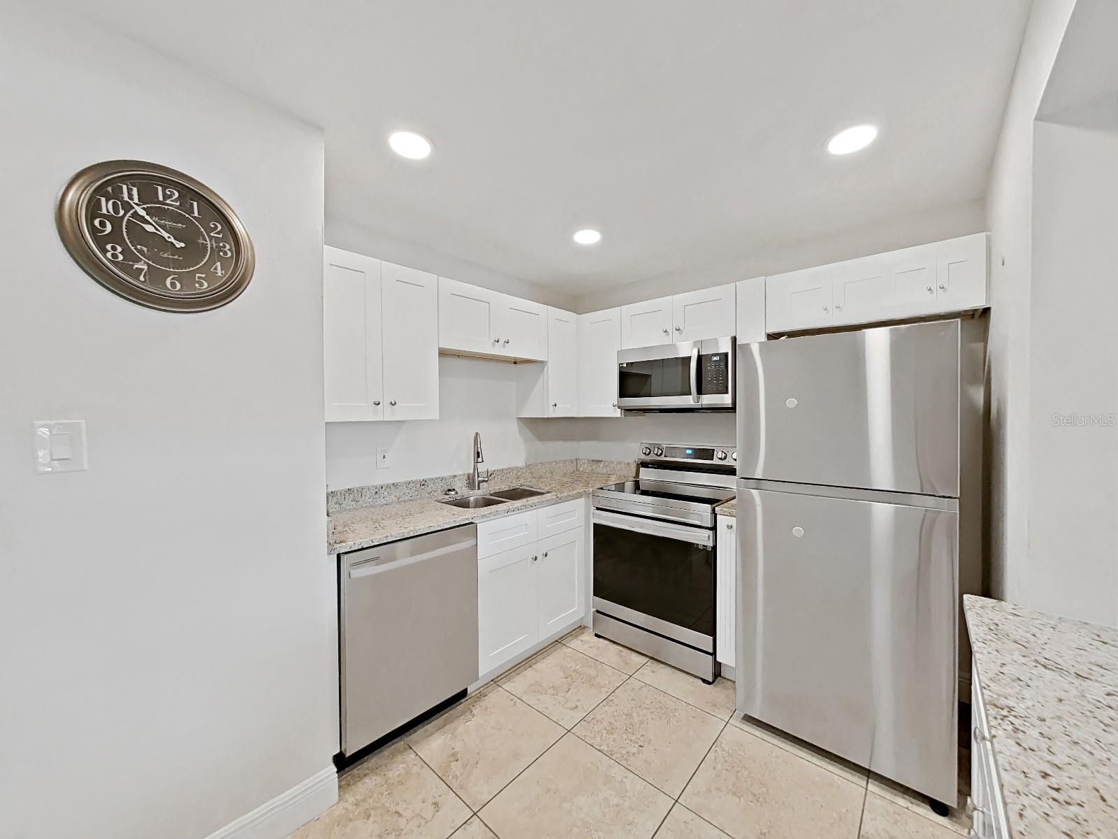 2501 HARN BLVD #H39, CLEARWATER, FL — photo 11