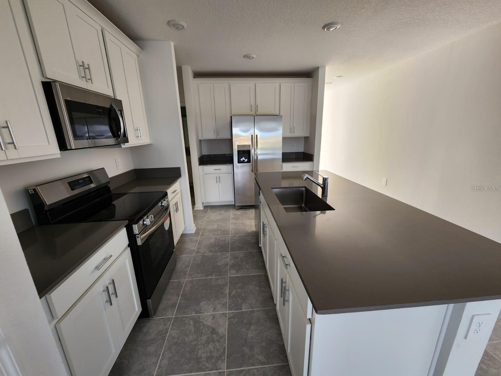 2713 RUNNERS CIR, CLERMONT, FL — photo 14
