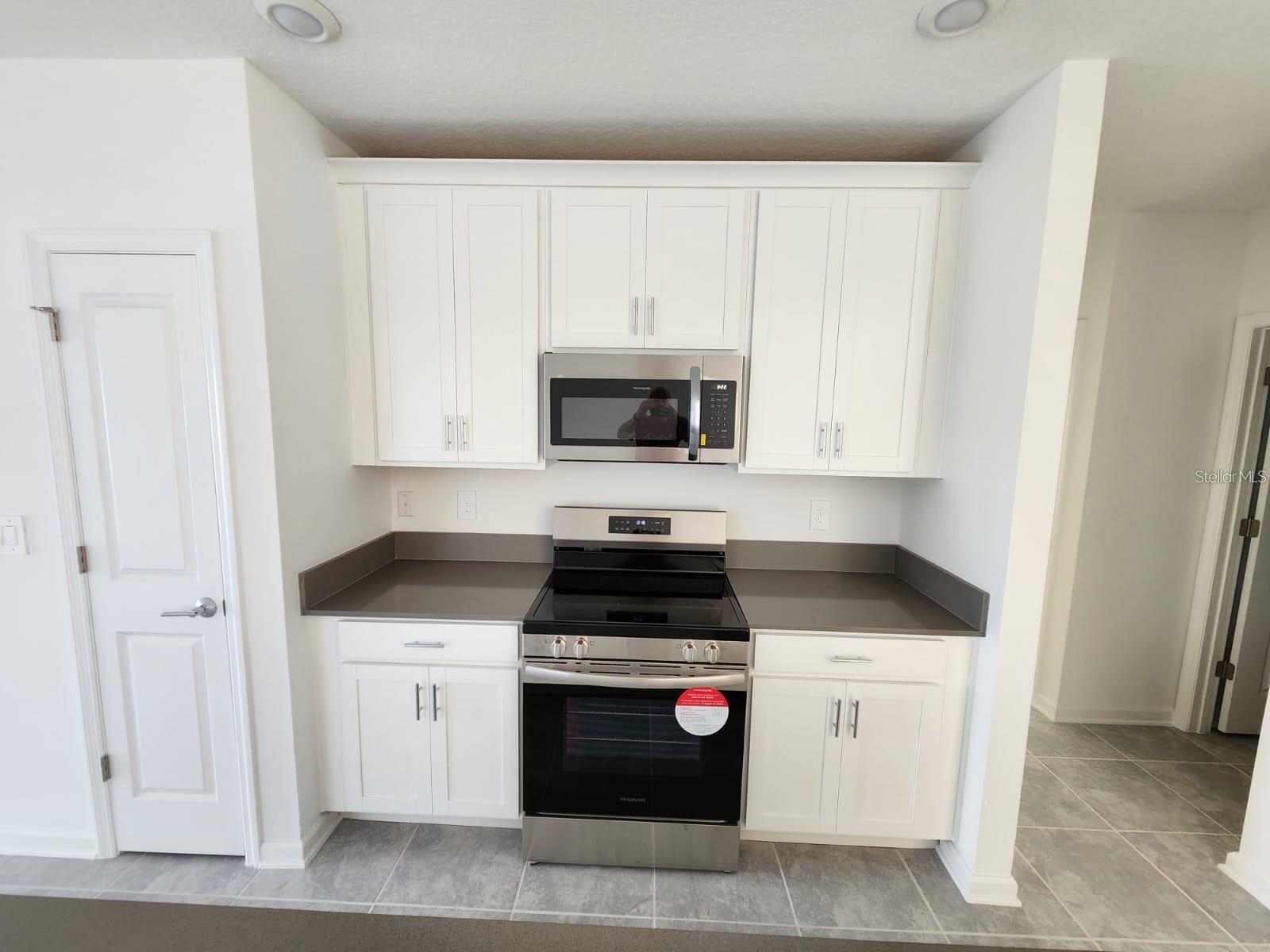 2713 RUNNERS CIR, CLERMONT, FL — photo 23