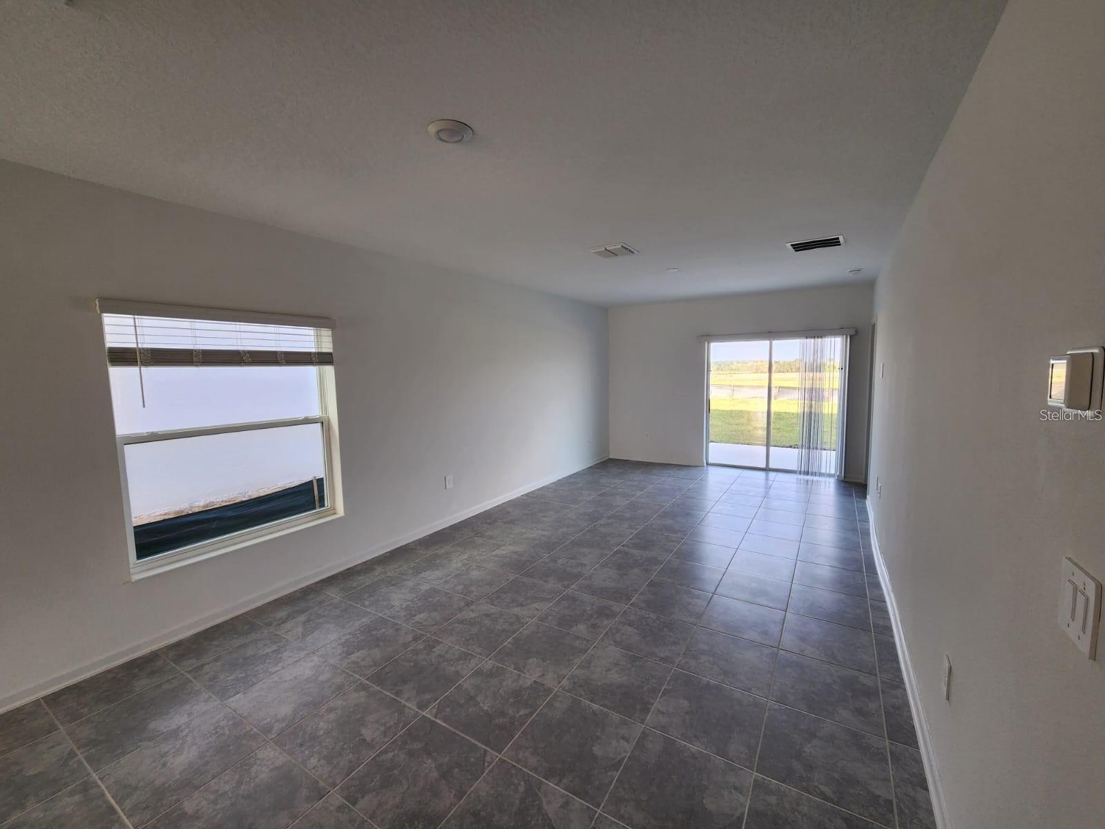 2713 RUNNERS CIR, CLERMONT, FL — photo 28