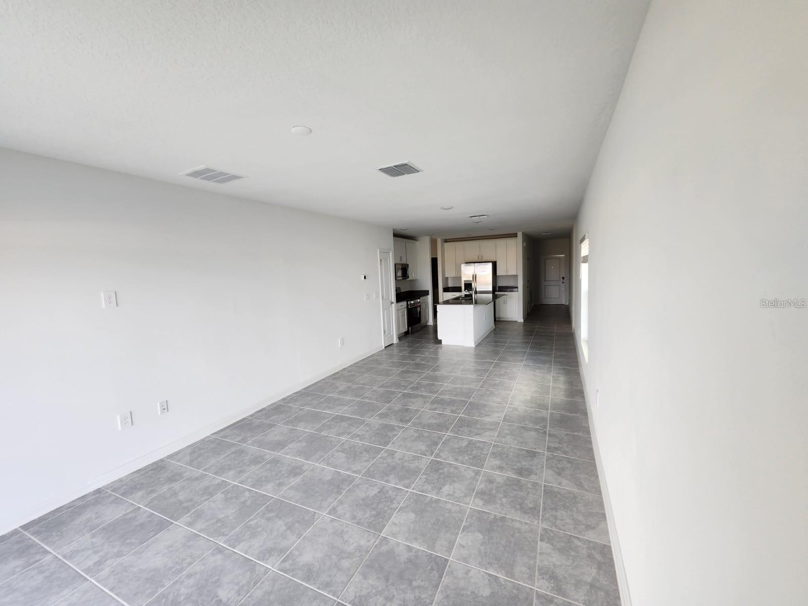 2713 RUNNERS CIR, CLERMONT, FL — photo 31