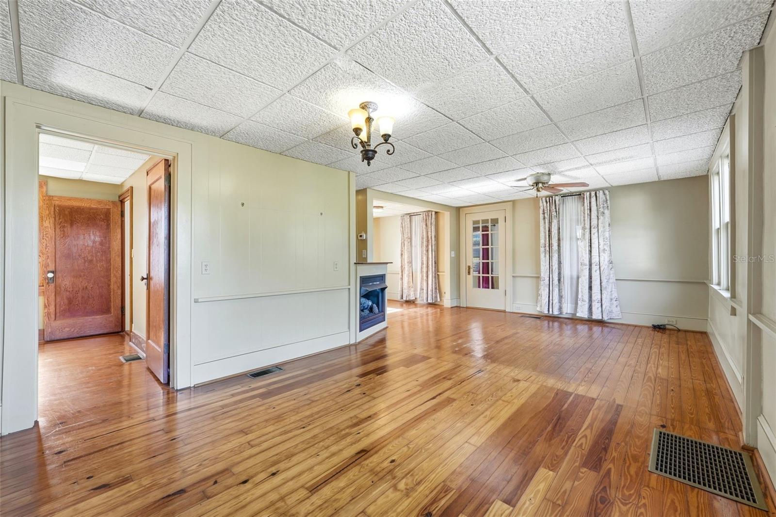 30930 COUNTY ROAD 437, SORRENTO, FL — photo 22