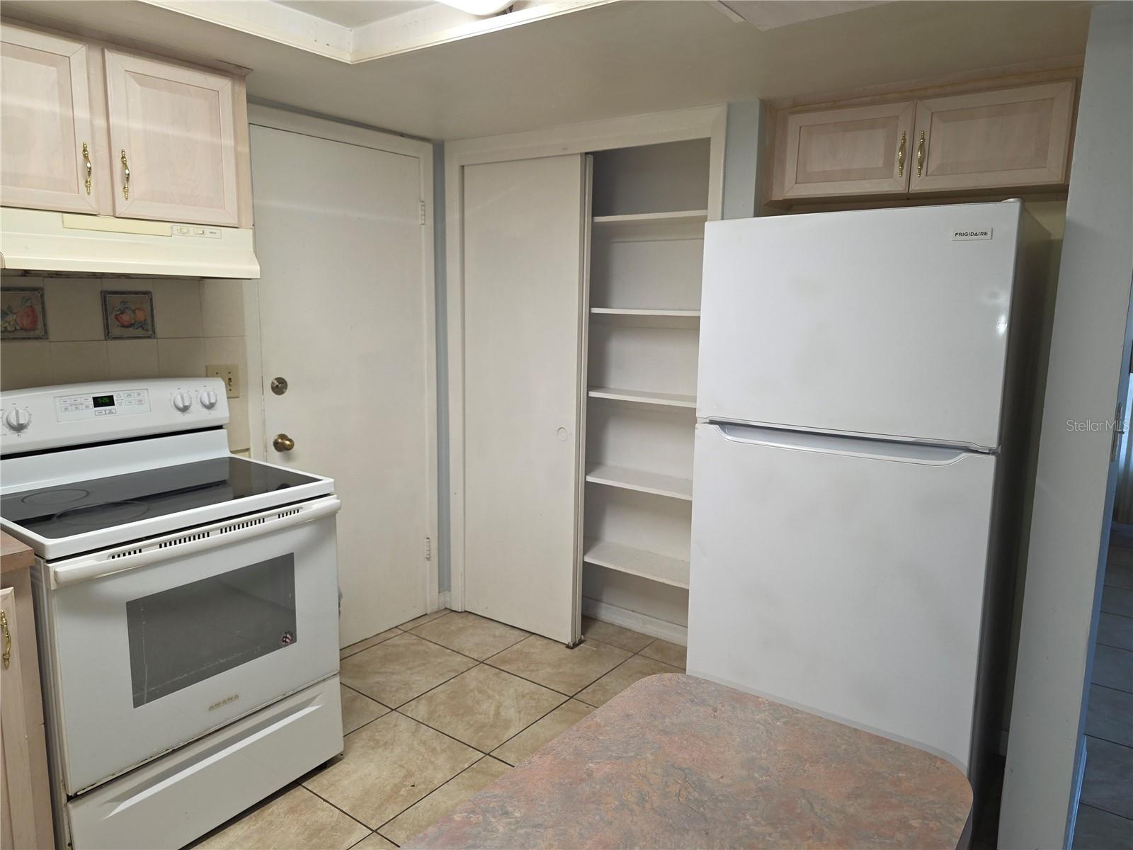 3431 OVERLAND DR, HOLIDAY, FL — photo 8