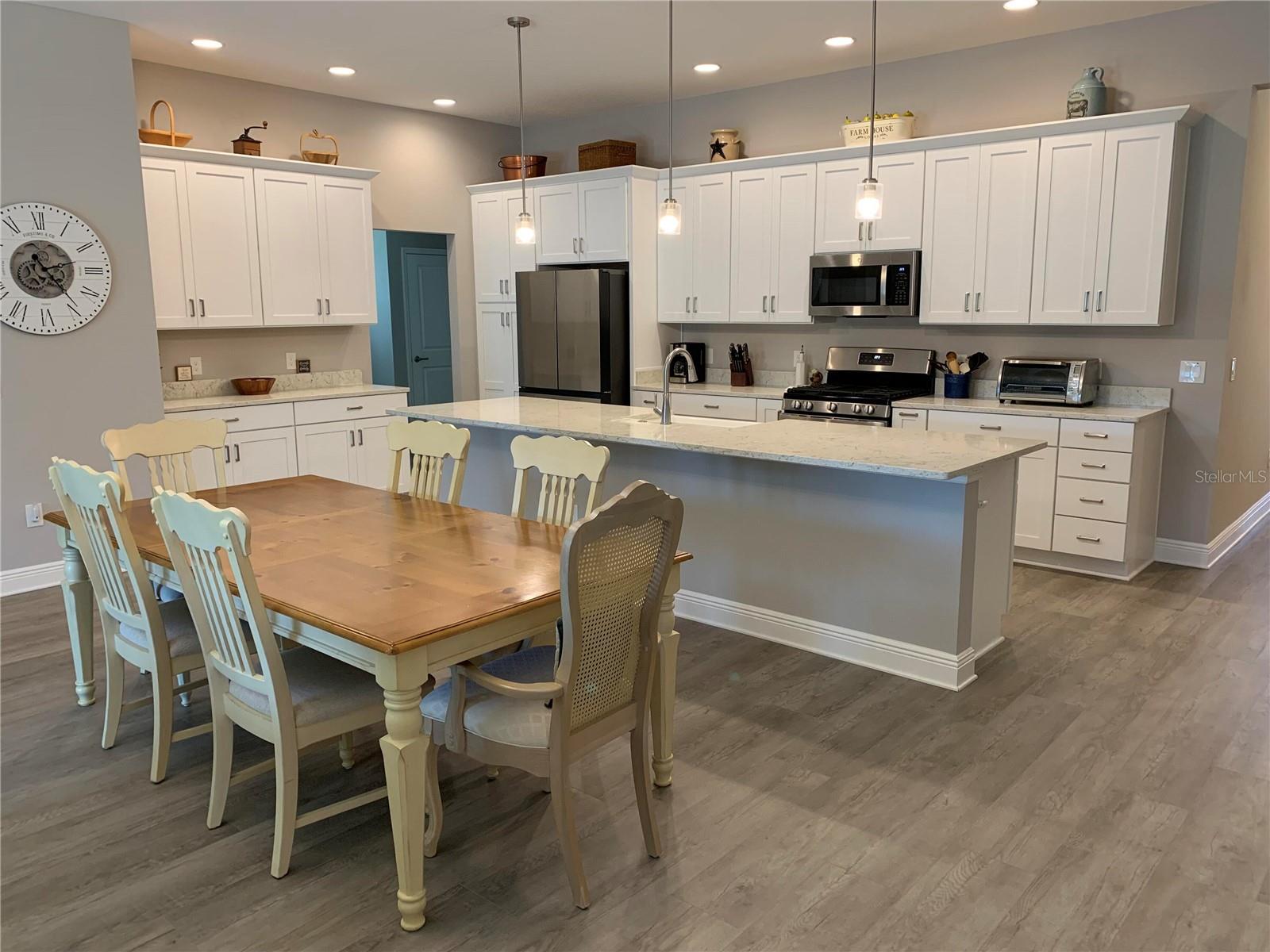 775 SHIVERS LOOP, THE VILLAGES, FL — photo 26