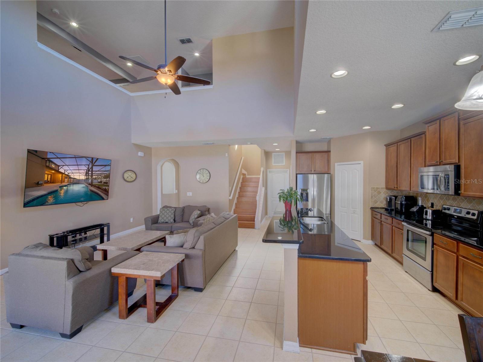 2717 EAGLE CLIFF DR, KISSIMMEE, FL — photo 3
