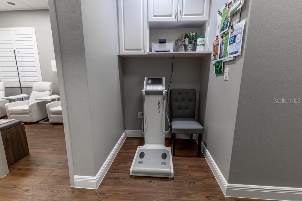 809 COUNTY ROAD 466 #202C, LADY LAKE, FL — photo 48