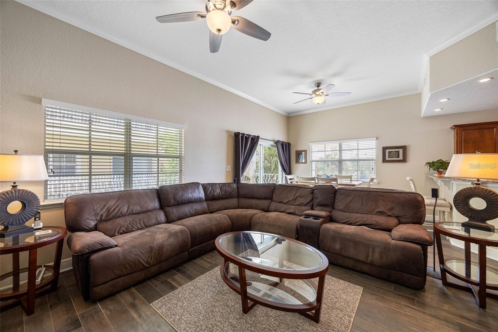 146 175TH TERRACE DR E, REDINGTON SHORES, FL — photo 7