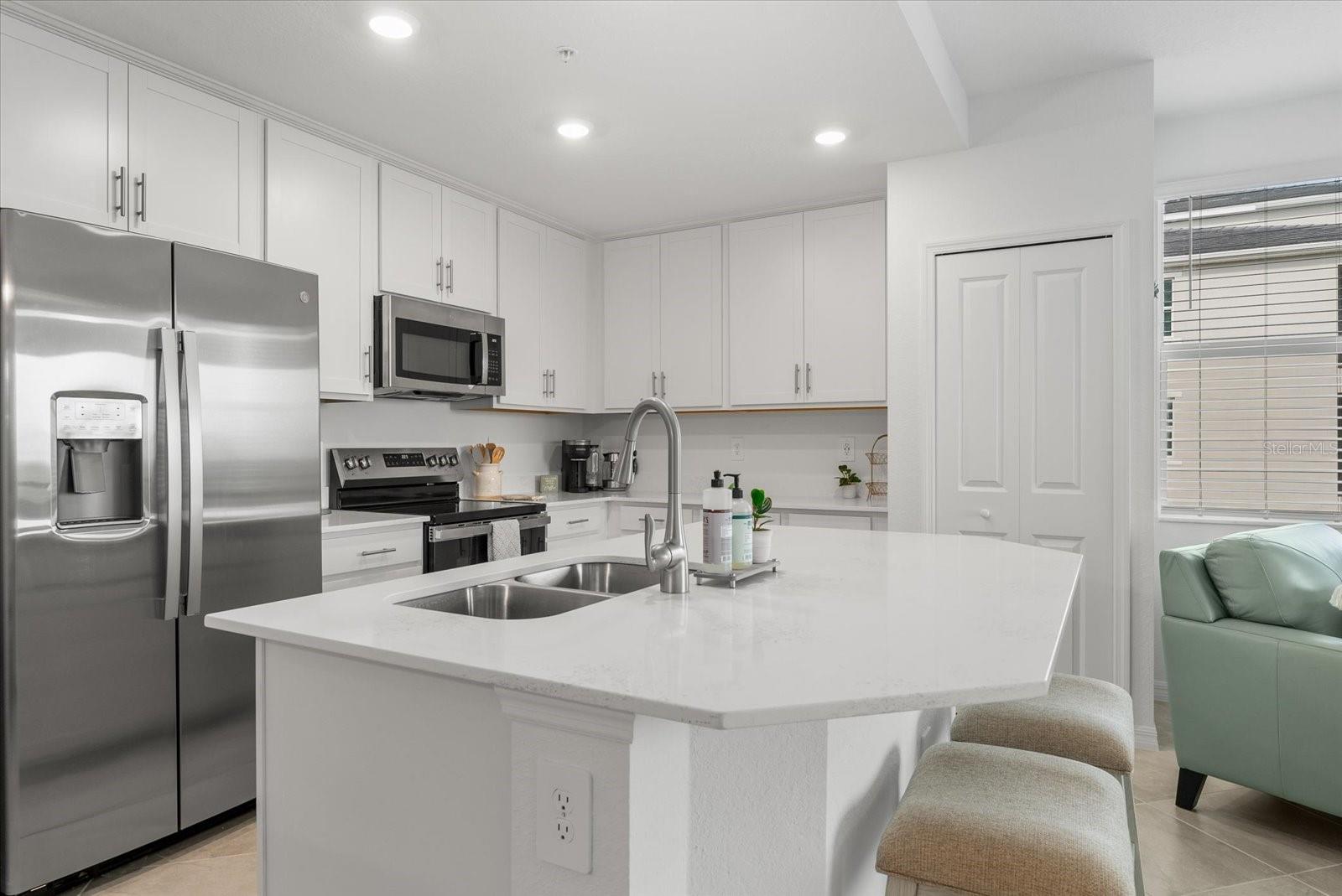 17570 OPAL SAND DR #201, VENICE, FL — photo 6