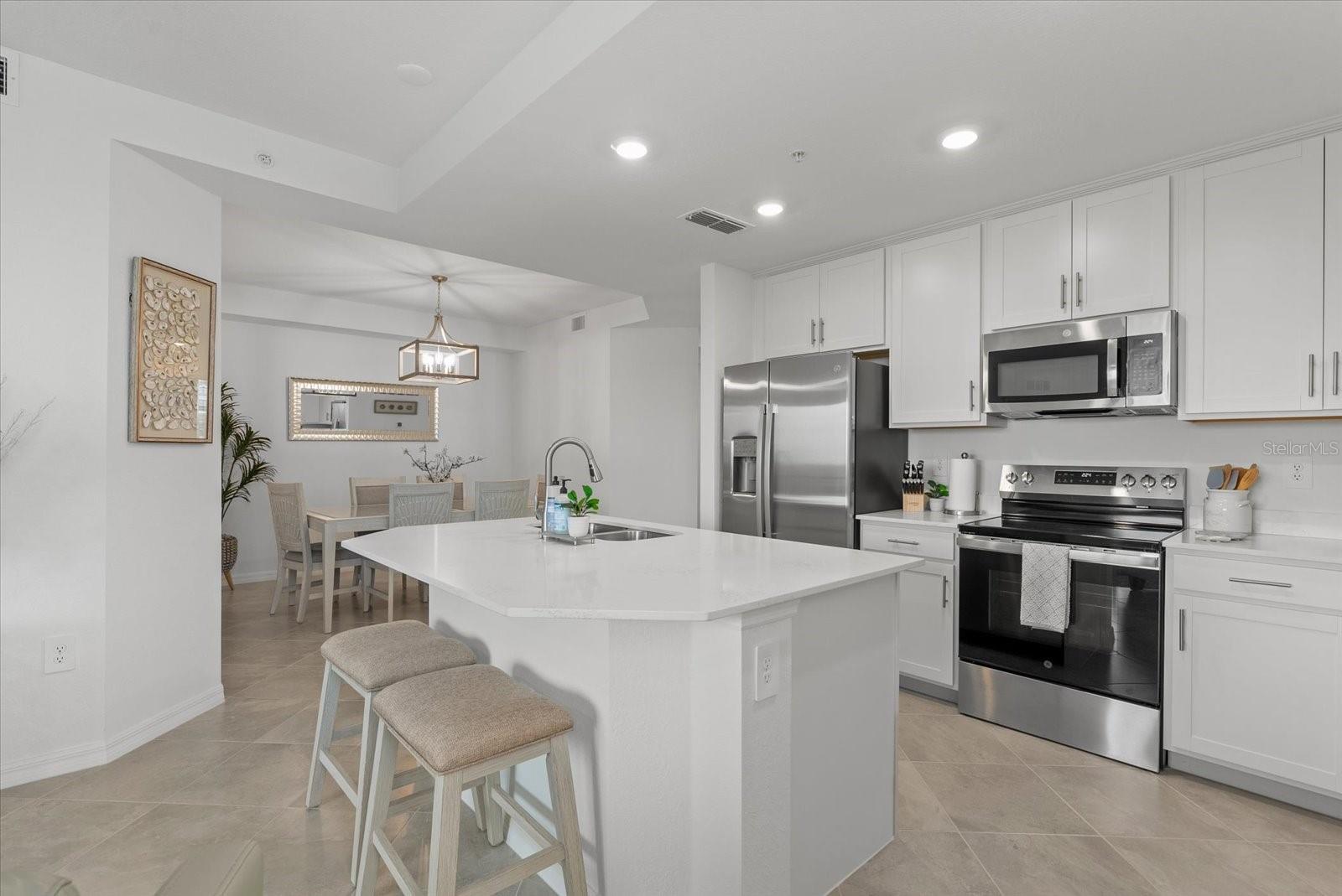 17570 OPAL SAND DR #201, VENICE, FL — photo 8