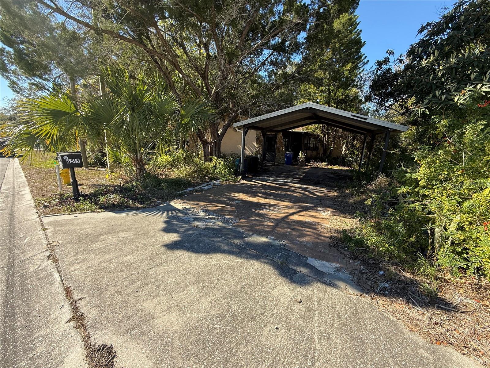 6515 TAYLOR CT, NEW PORT RICHEY, FL — photo 3