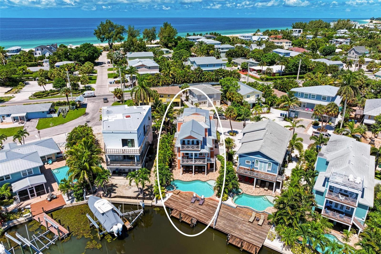 203 N HARBOR DR, HOLMES BEACH, FL — photo 2