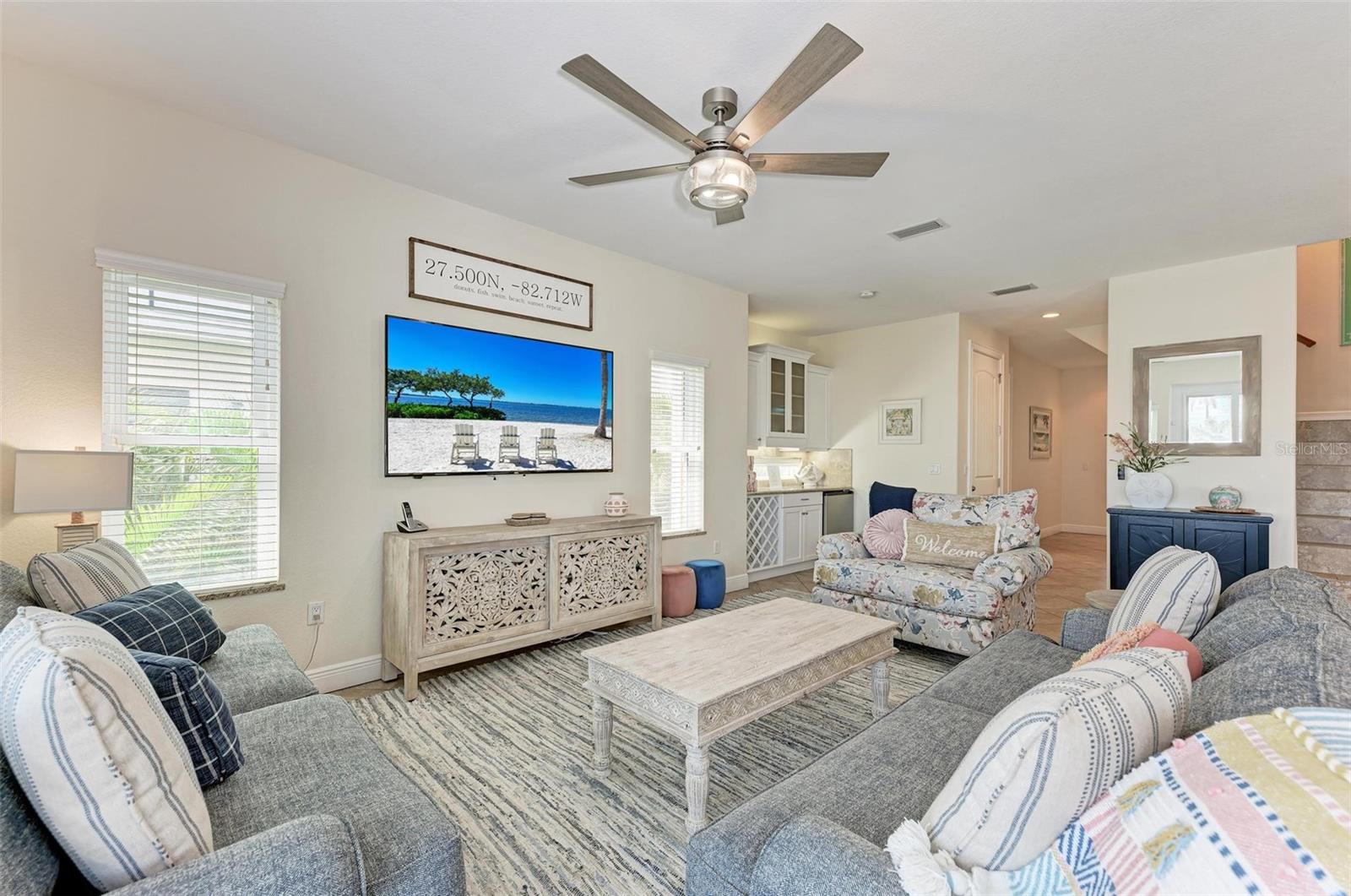 203 N HARBOR DR, HOLMES BEACH, FL — photo 9