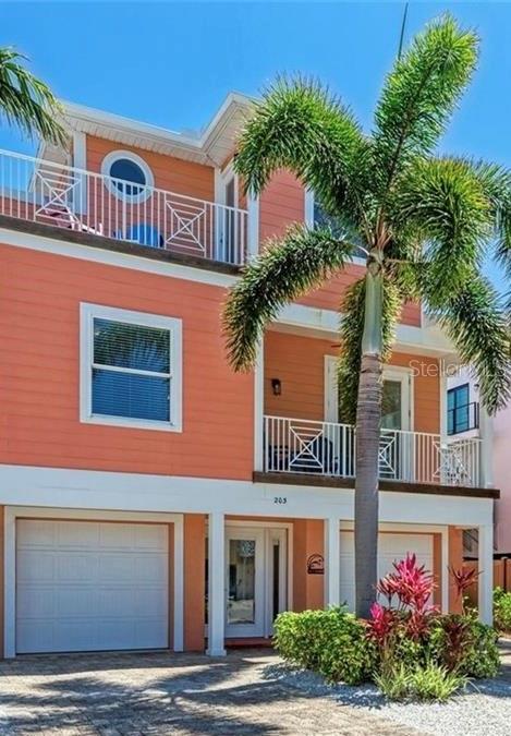 203 N HARBOR DR, HOLMES BEACH, FL — photo 16