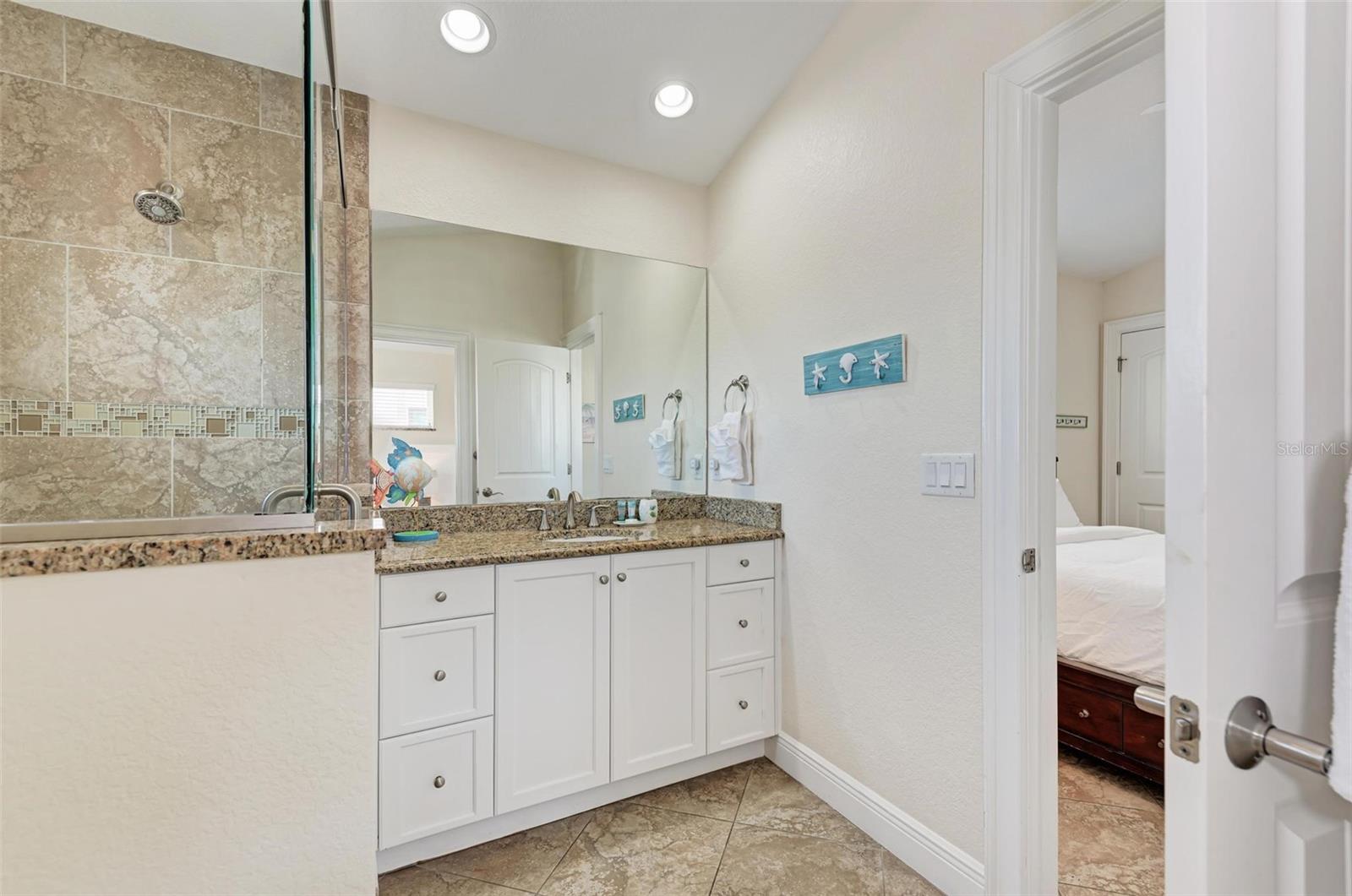 203 N HARBOR DR, HOLMES BEACH, FL — photo 40