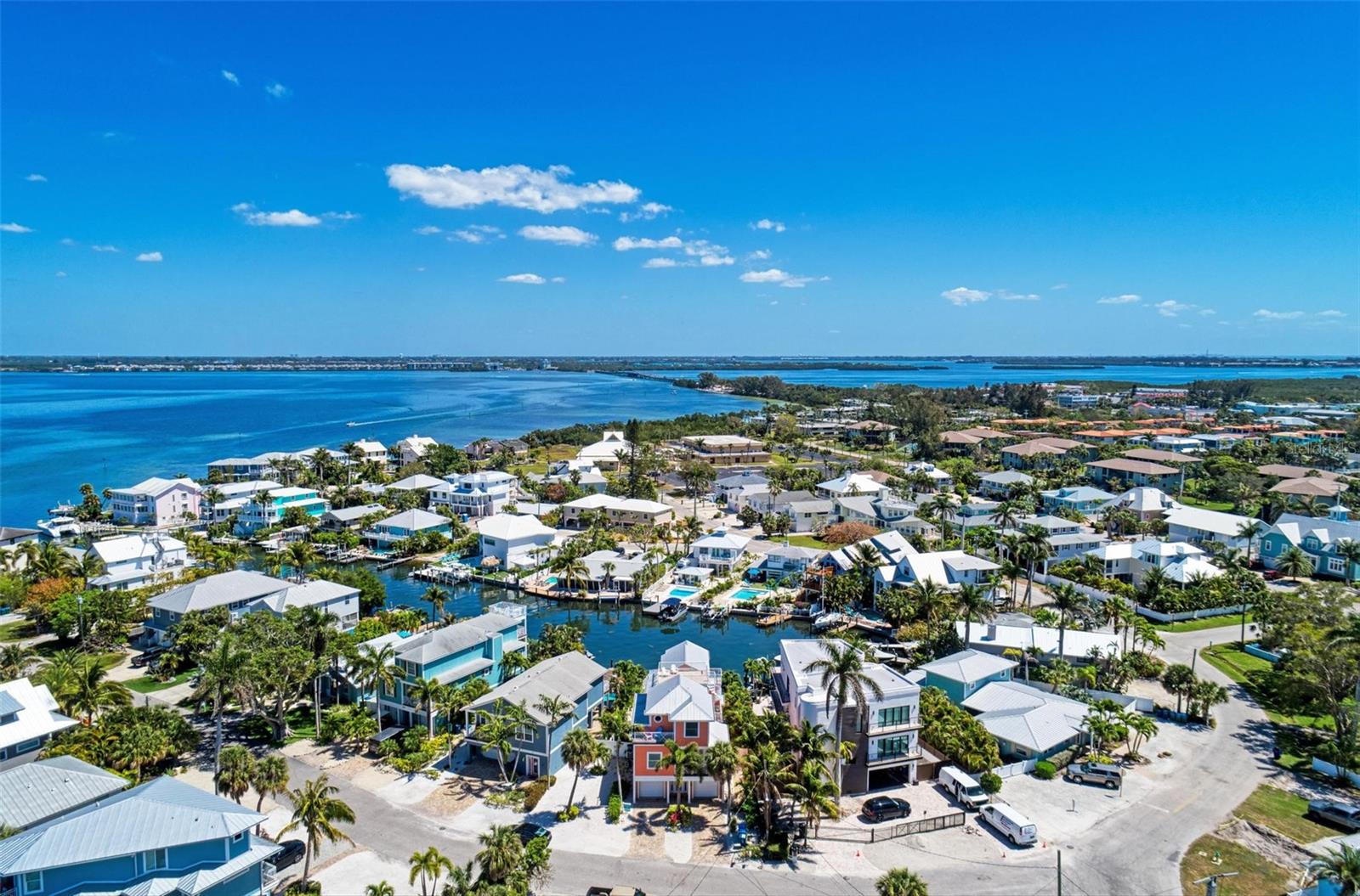 203 N HARBOR DR, HOLMES BEACH, FL — photo 64