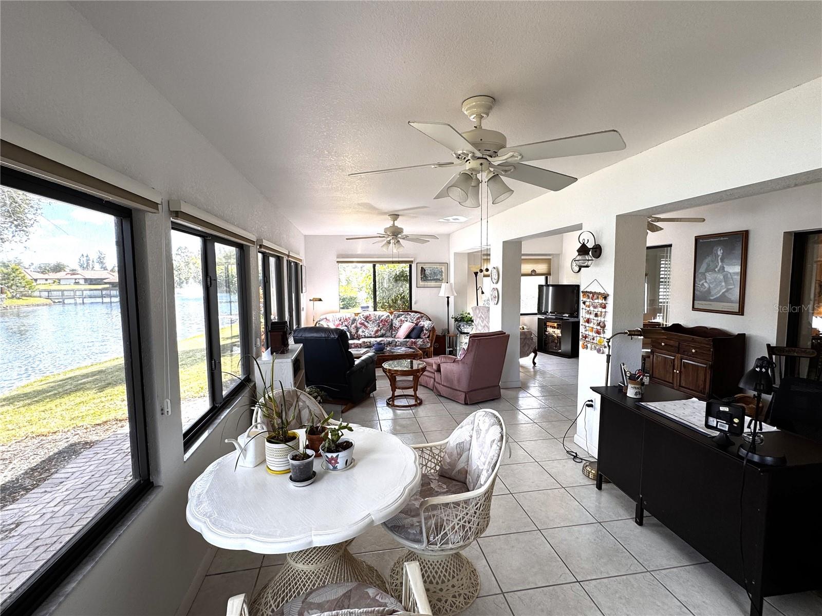 229 LAUREL HOLLOW DR #83, NOKOMIS, FL — photo 32