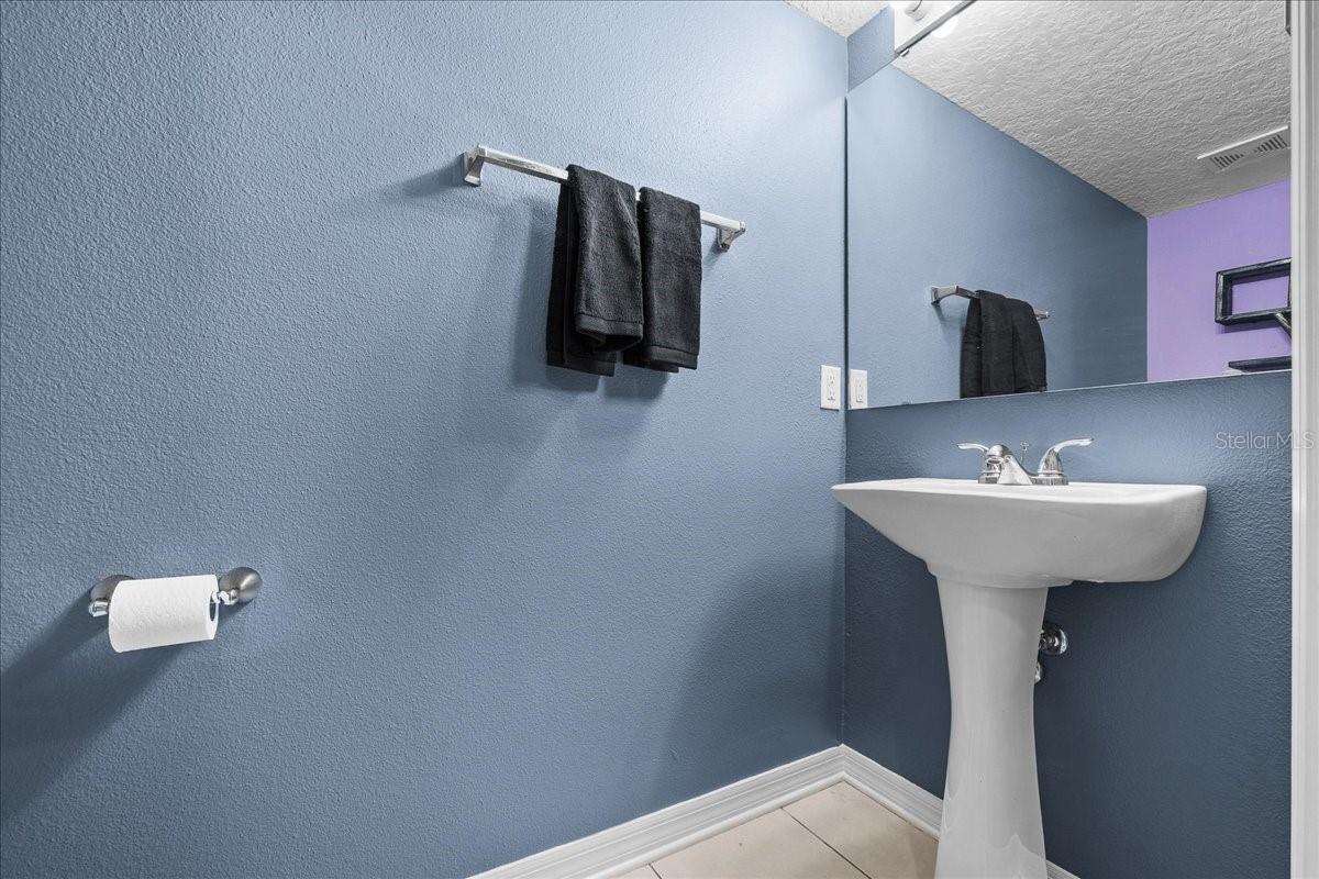 888 MARIETTA LN, EUSTIS, FL — photo 25