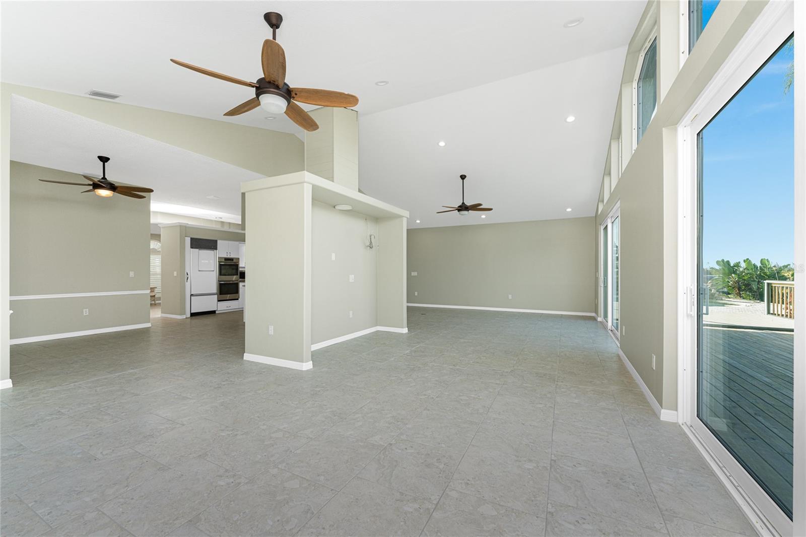 50 SPYGLASS ALY, PLACIDA, FL — photo 13