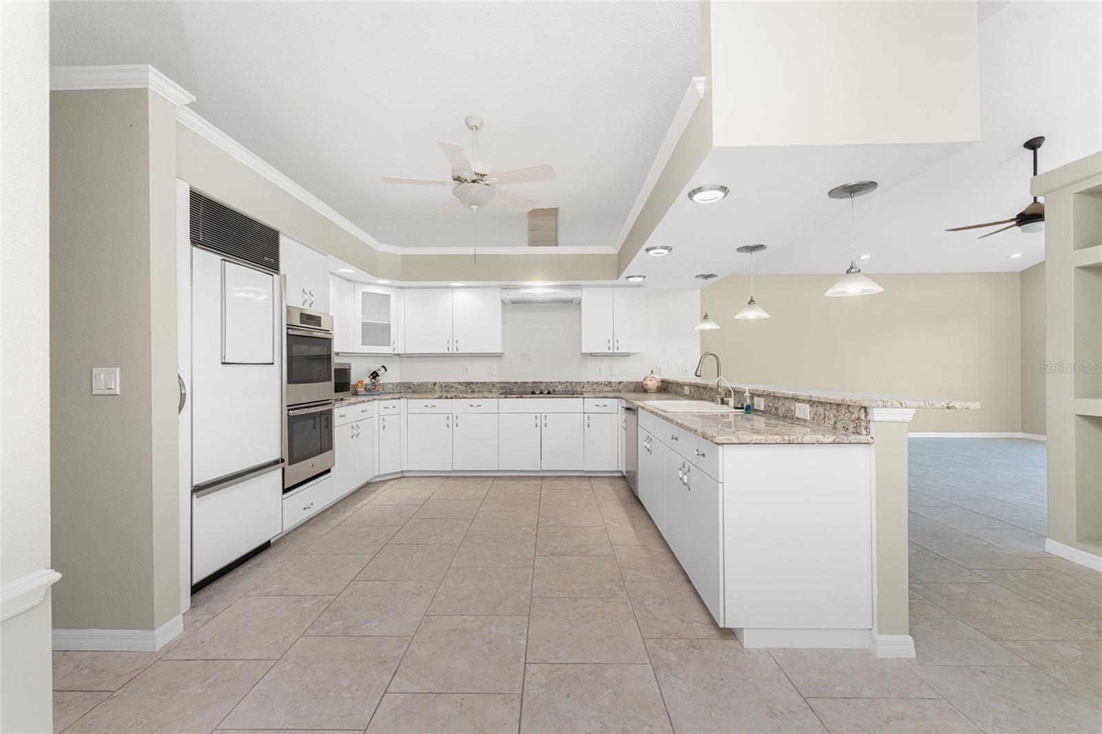 50 SPYGLASS ALY, PLACIDA, FL — photo 18