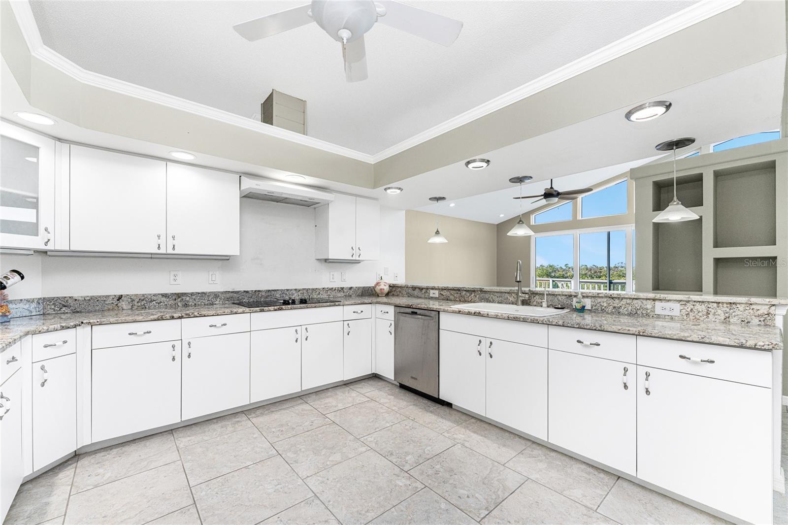 50 SPYGLASS ALY, PLACIDA, FL — photo 20