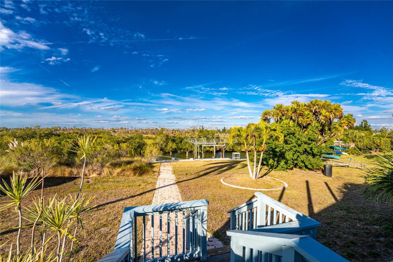 50 SPYGLASS ALY, PLACIDA, FL — photo 56