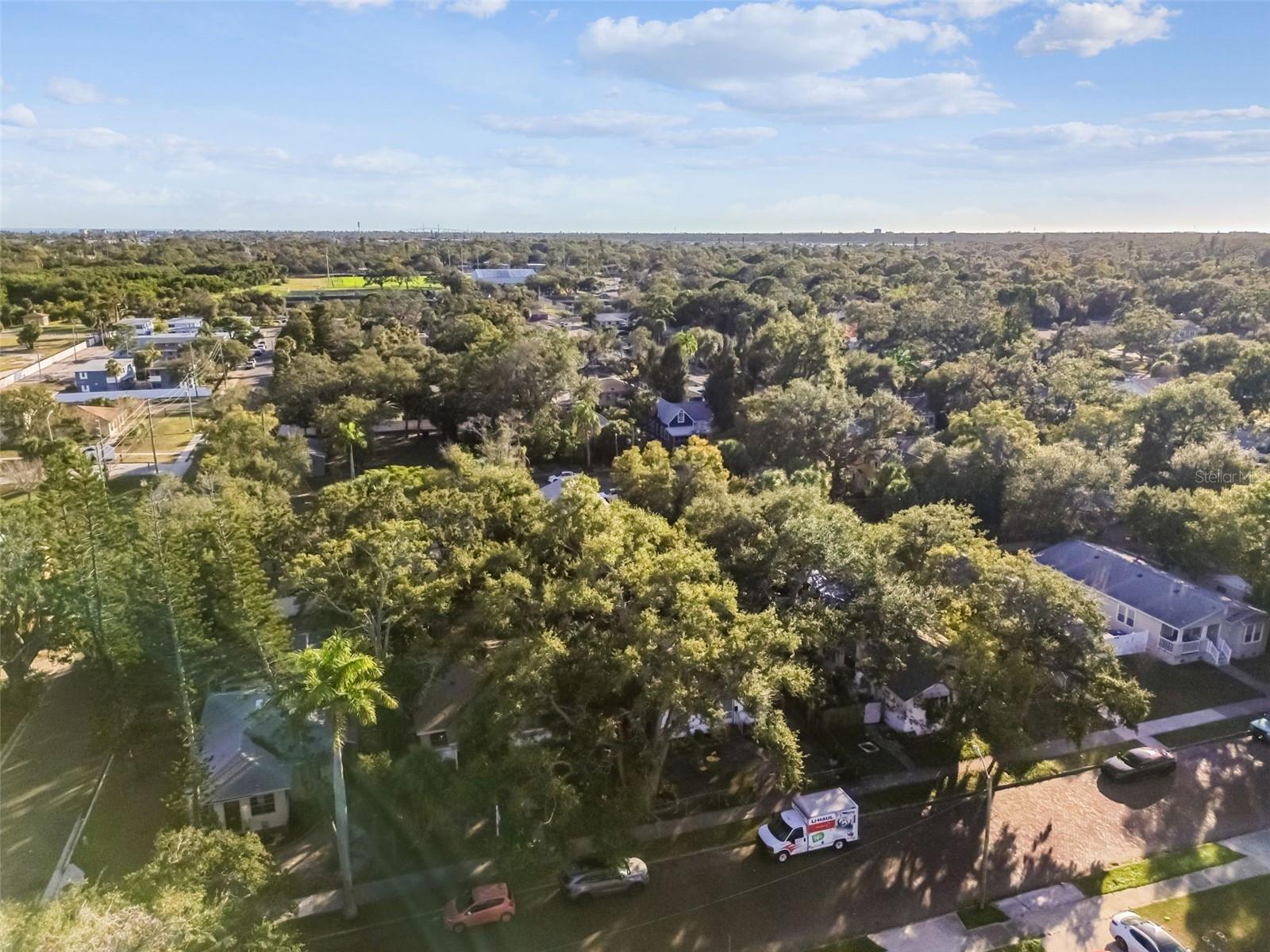 610 16TH AVE S, ST PETERSBURG, FL — photo 28