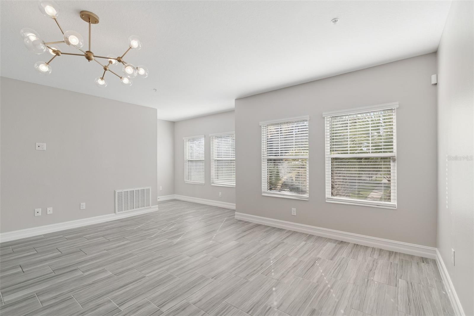 4921 W PAUL AVE #4, TAMPA, FL — photo 15