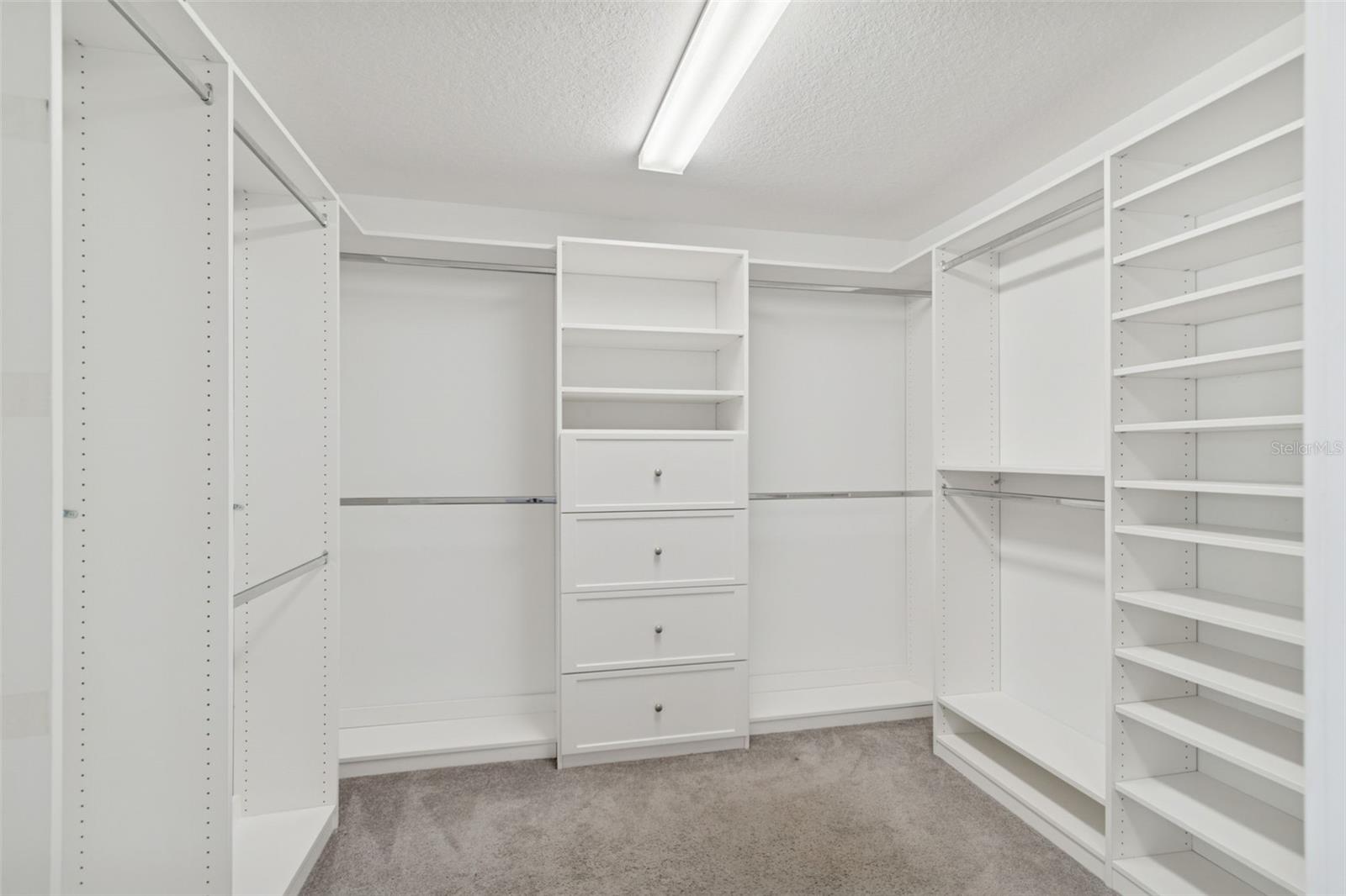 4921 W PAUL AVE #4, TAMPA, FL — photo 40