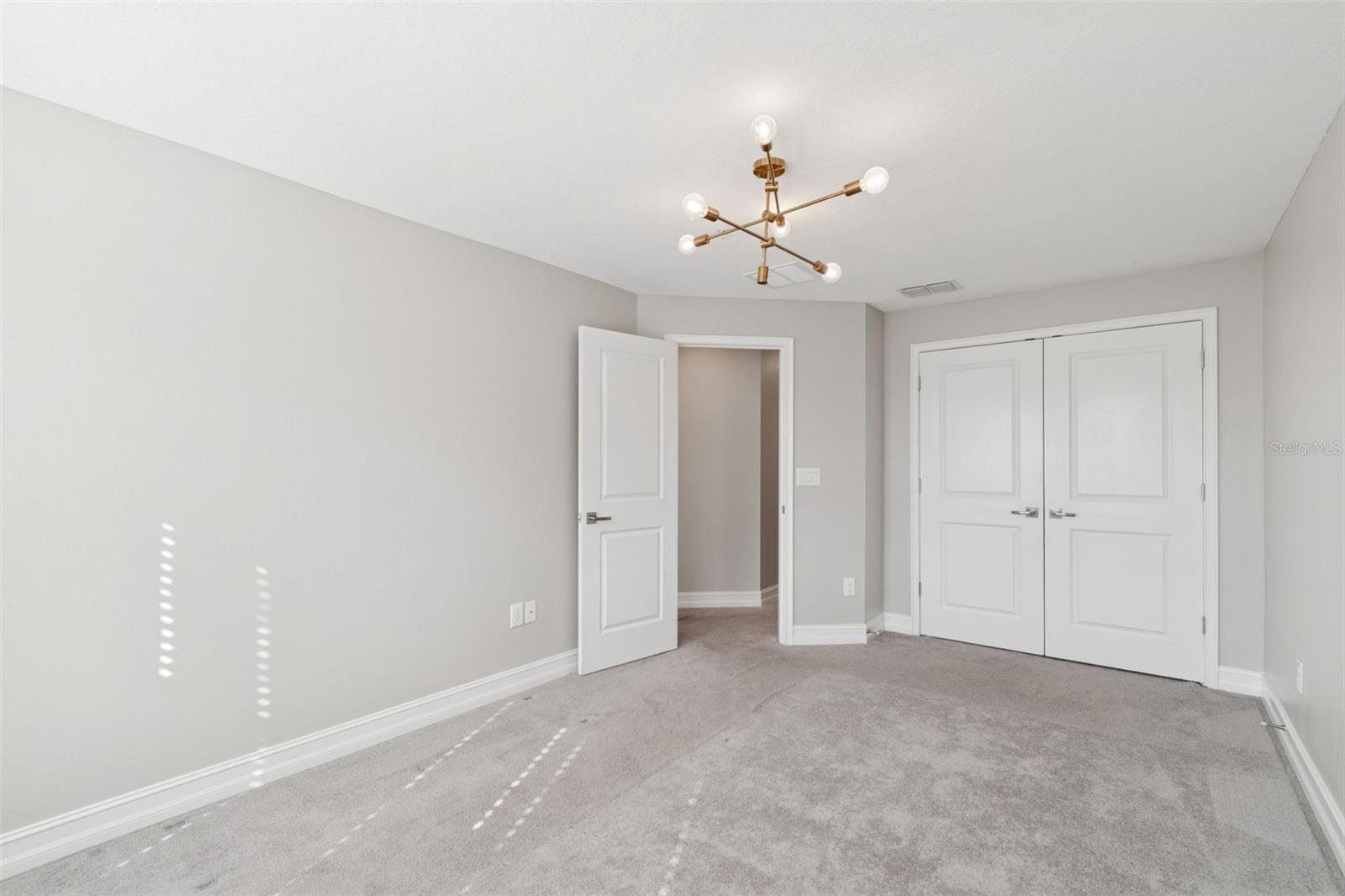 4921 W PAUL AVE #4, TAMPA, FL — photo 47