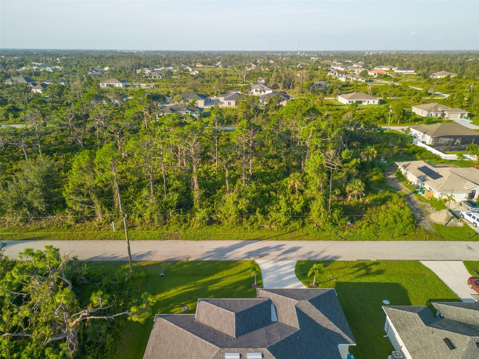 13375 YAGER LN, PORT CHARLOTTE, FL — photo 2