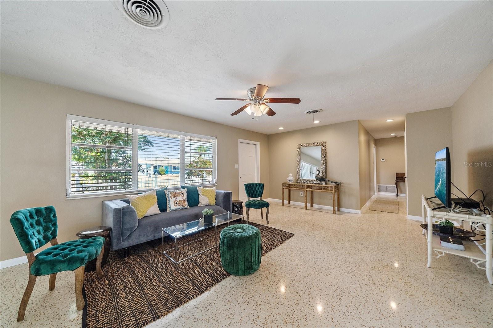 2534 WANETA DR, SARASOTA, FL — photo 6