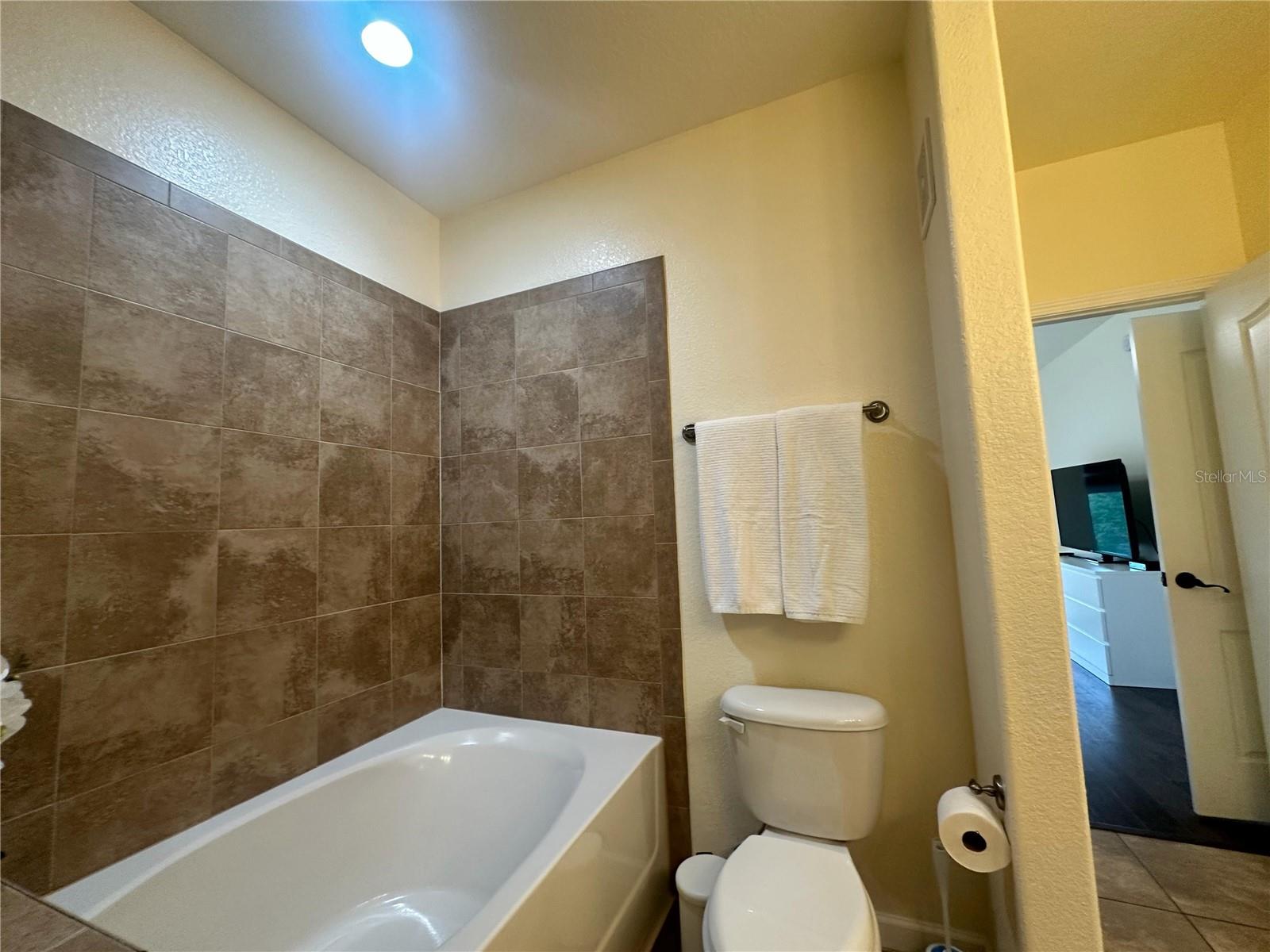 903 CHARO PKWY #837, DAVENPORT, FL — photo 23