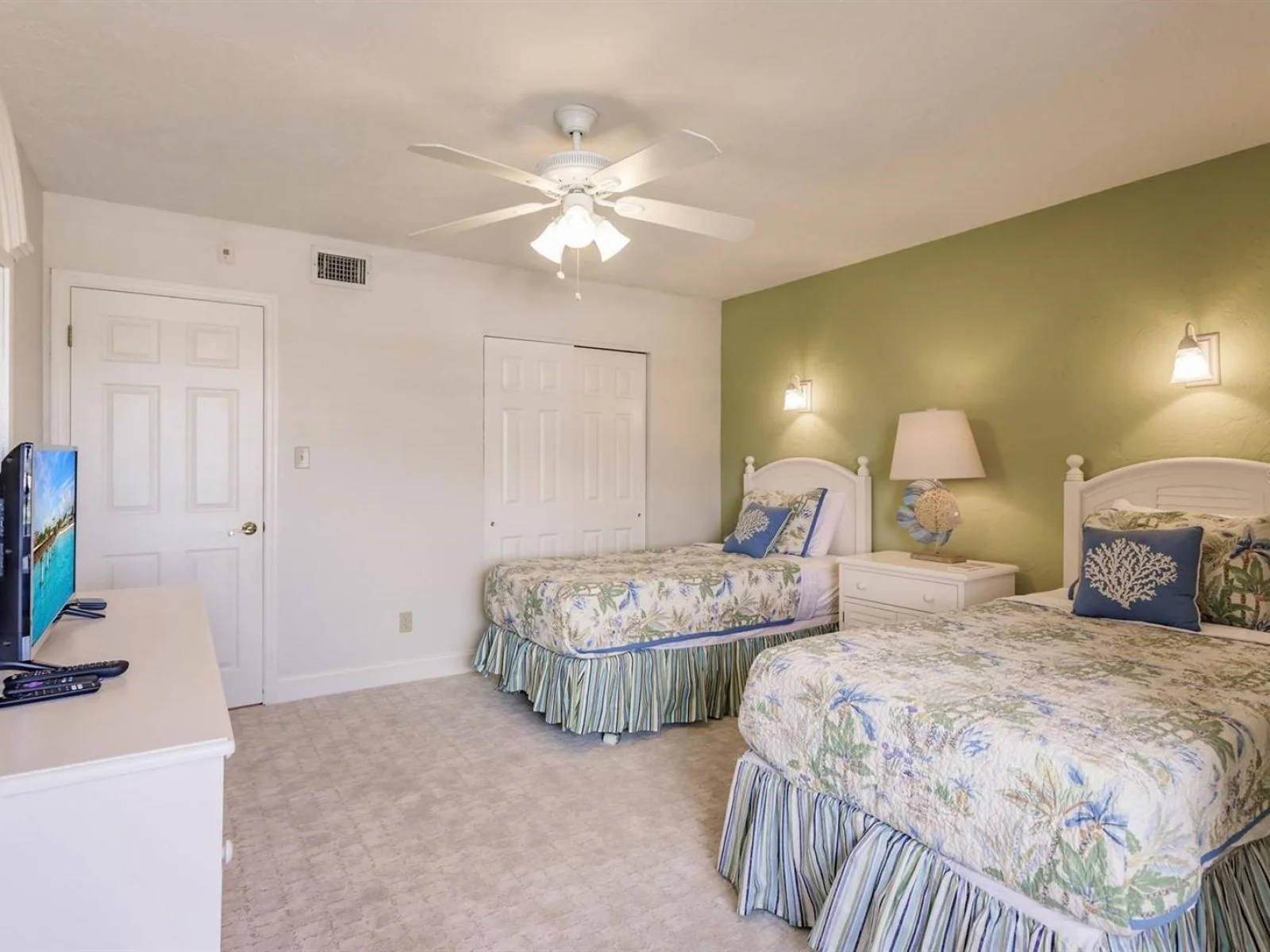 1125 W PEPPERTREE DR #605, SARASOTA, FL — photo 44